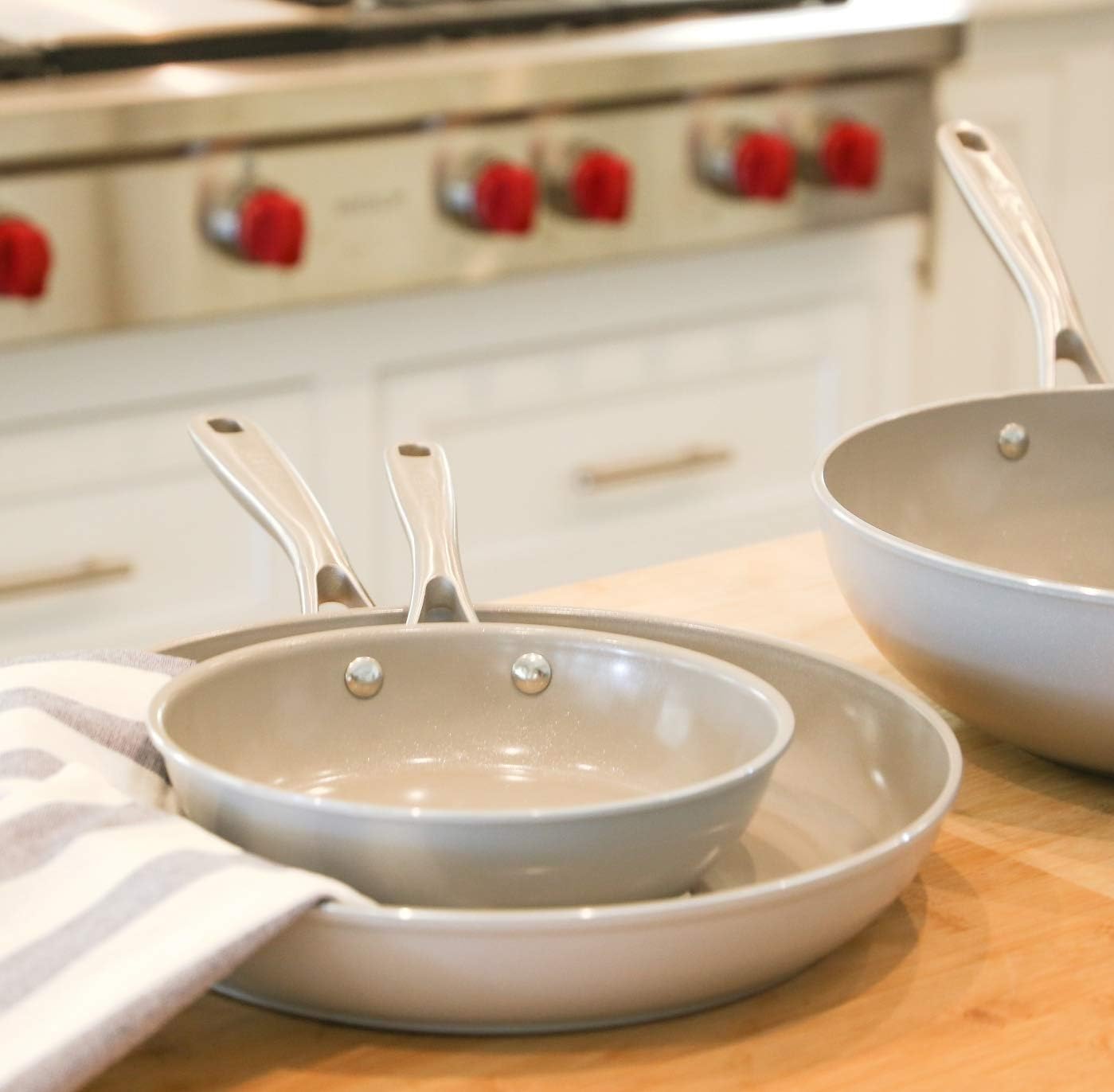 TECHEF - CeraTerra Ceramic Nonstick Frying Pan Skillet, (PTFE, PFAS, and PFOA Free), Dishwasher Oven Safe, Stainless Steel Handle, Induction-Ready, Made in Korea (10-in)