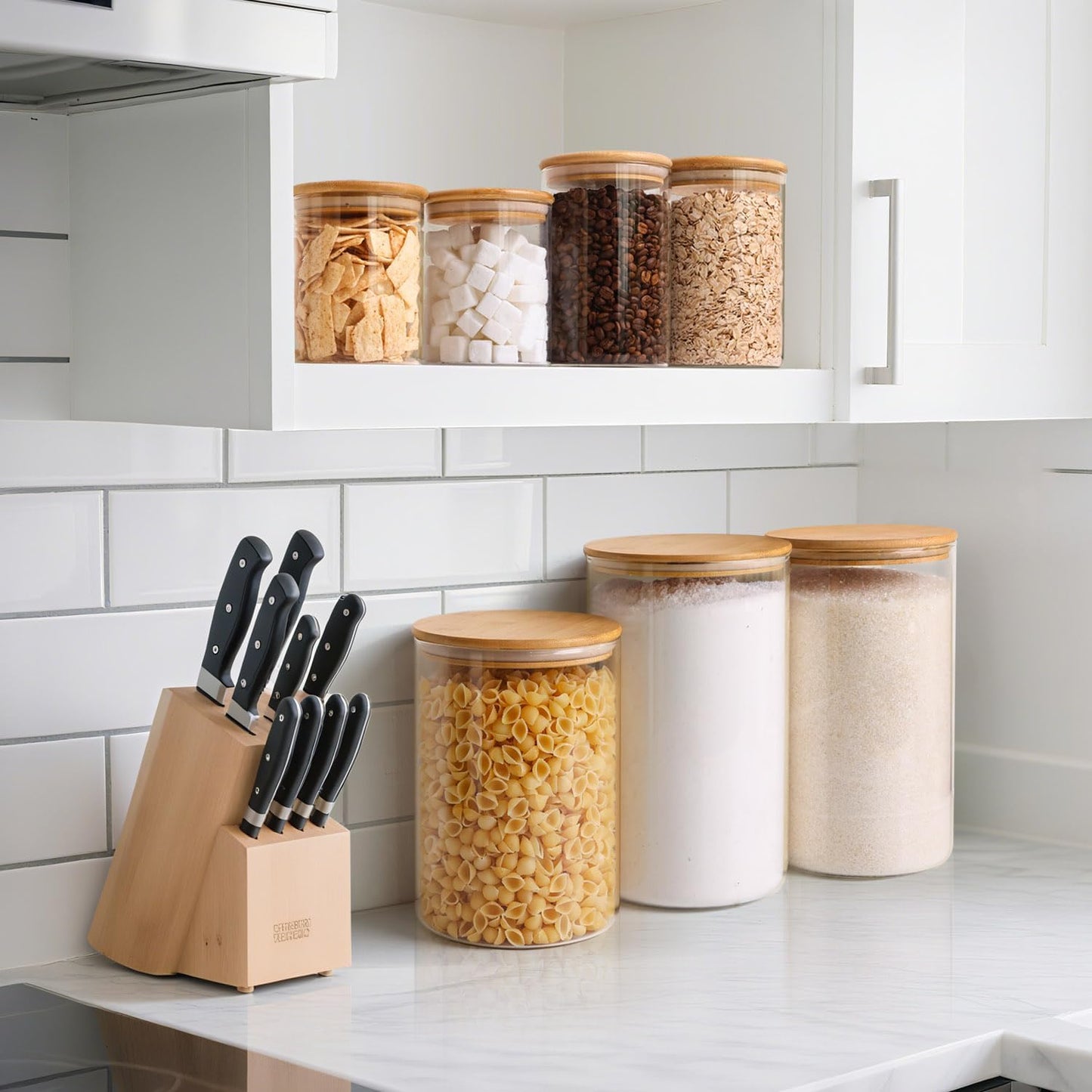 ComSaf 1 Gallon Glass Jar, 3.9 Qt Flour Container, Large Glass Canister with Lid, Food Storage Pantry with Spoon and Clip for Sugar, Oat, Rice, Beans, Pasta, Coffee, Grain