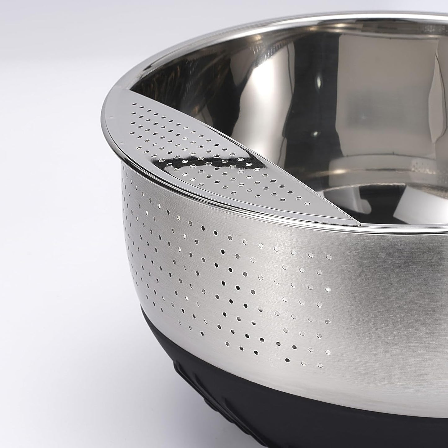Rice Washer Strainer Bowl Quinoa Washing Bowl whit Handle Stainless Steel Colander Versatile Side Drainers for Cleaning Rinsing Fruits, Vegetables, and Beans - Tilting Non-slip Silicone Bottom
