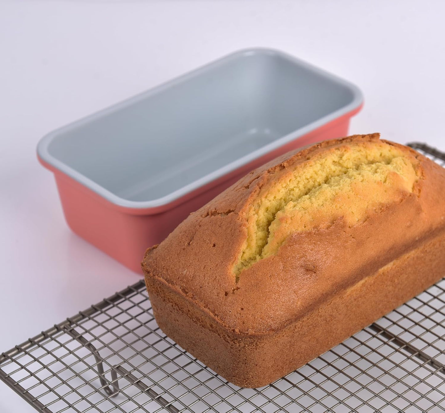 Bread Loaf Pans for Home Baking Carbon Steel 1lb meatloaf Tin, Perracotta 9x5 inch Non Stick banana bread cake baking Mold
