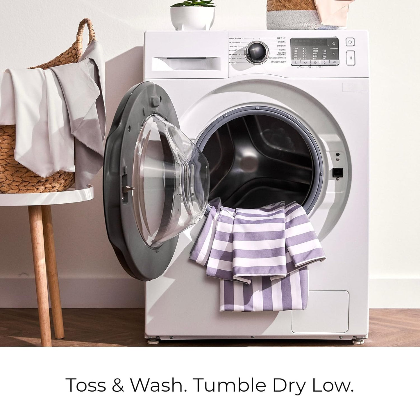 Mellanni Twin Sheets Set - 3 PC Iconic Collection Bedding - Hotel Luxury, Extra Soft, Cooling Bed Sheets - Wrinkle, Fade, Stain Resistant (Twin, Oxford Stripe Hazy Lilac)