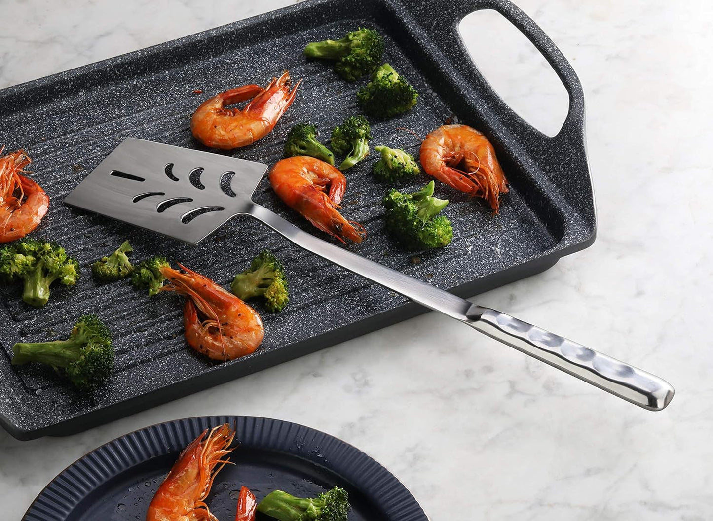 New Star Foodservice Hollow Handle Notched Serving Spoon (Silver, Perforated Spatulas (15-Inch))