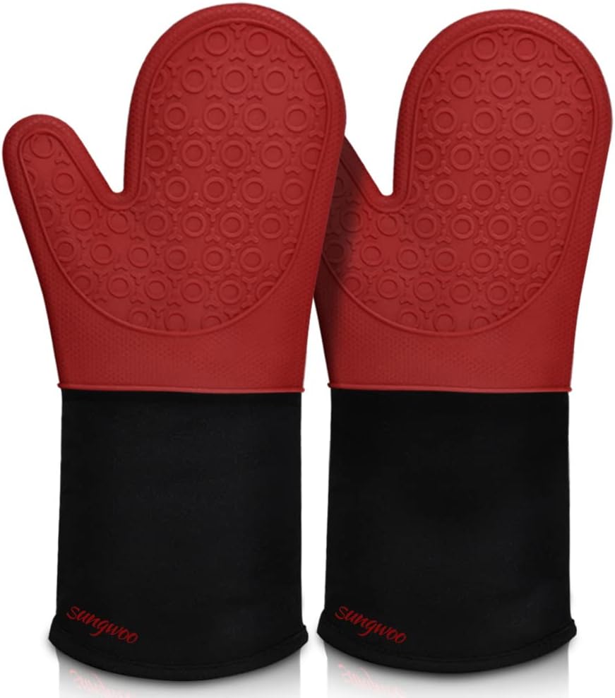 sungwoo Extra Long Silicone Oven Mitts, Heat Resistant Oven Gloves with Quilted Liner Non-Slip Textured Grip Perfect for BBQ, Baking, Cooking and Grilling - 1 Pair 14.6 Inch Red & Black