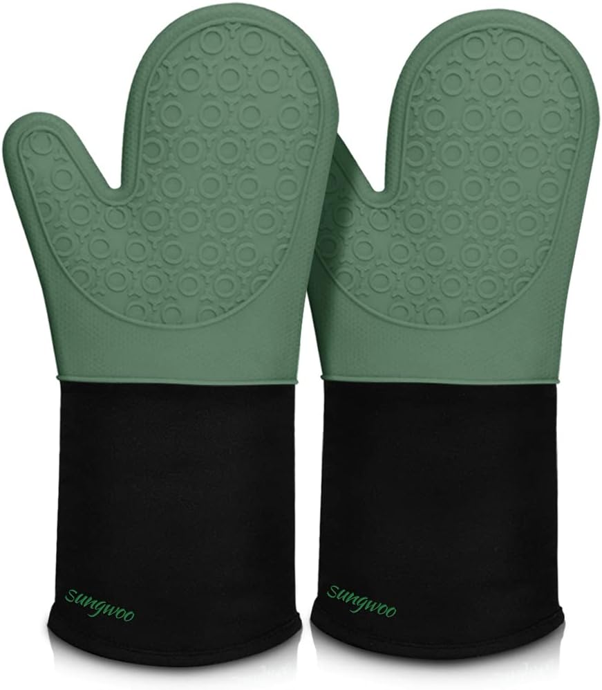 sungwoo Extra Long Silicone Oven Mitts, Heat Resistant Oven Gloves with Quilted Liner Non-Slip Textured Grip Perfect for BBQ, Baking and Cooking - 1 Pair 14.6 Inch Midnight Green & Black