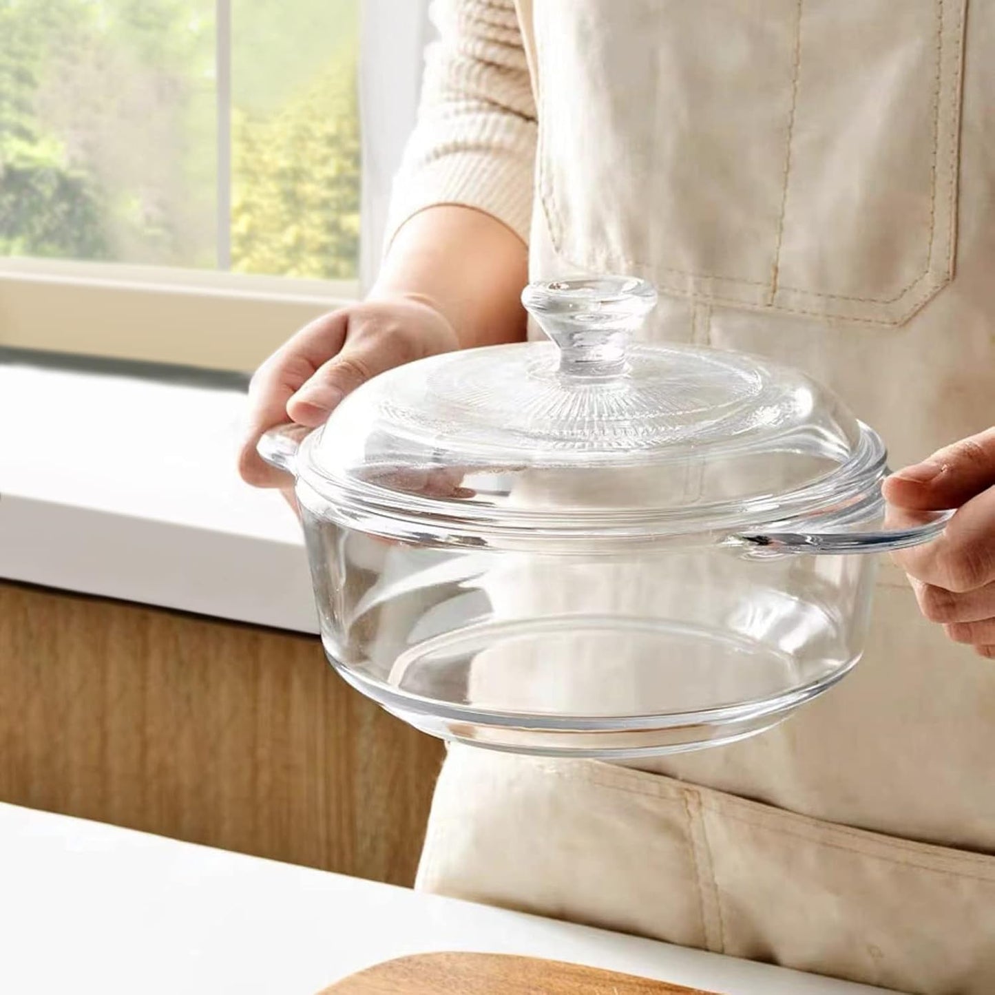 Clear Round Glass Casserole with Lid, Baking Dish with Glass Cover, Oven, Freezer and Dishwasher Safe (1-Quart Round)