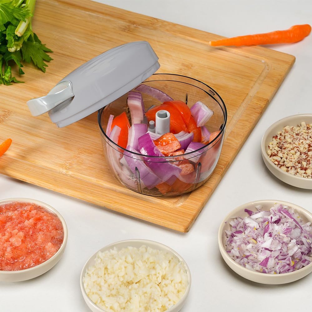 Manual Food Processor Vegetable Chopper 2.3 Cup Small Mini Hand Pull String Onion Chopper Garlic Mincer Cutter with 3 Stainless Steel Blades (Grey, 550 ml)