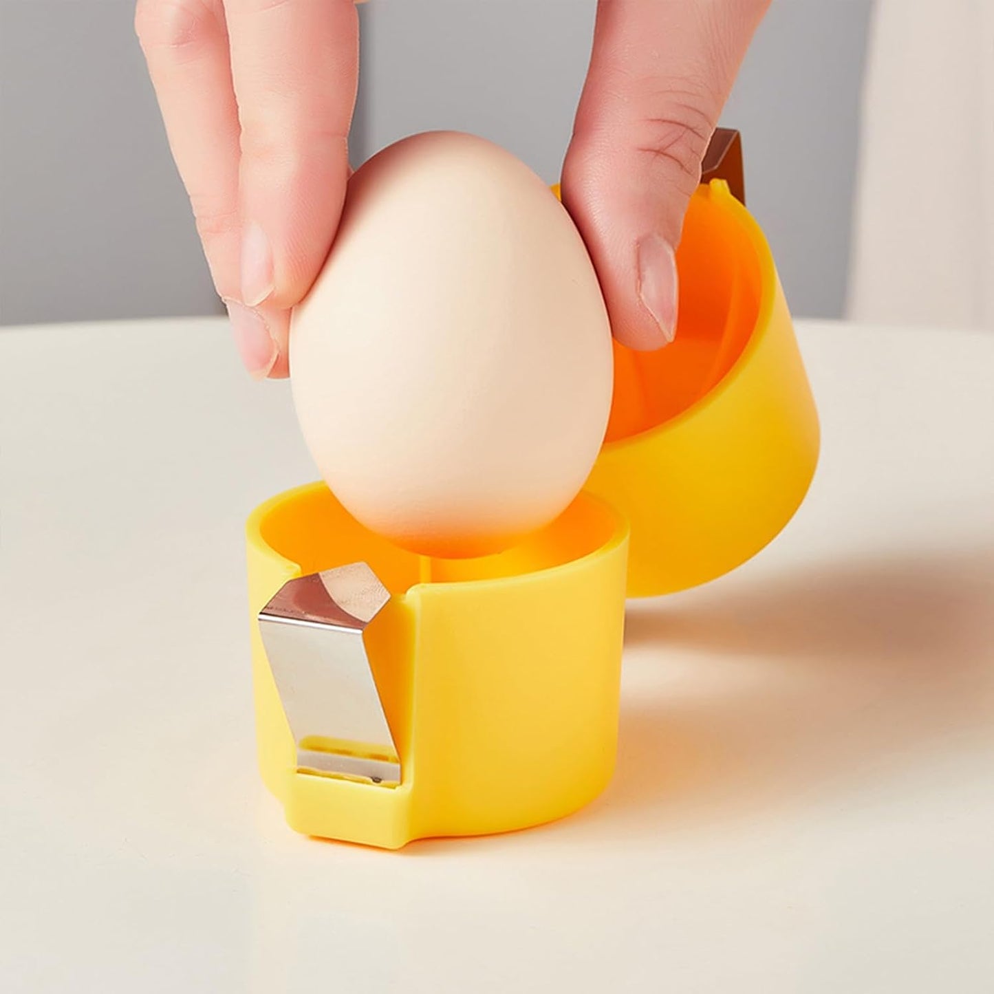 Egg Shell Opener – Stainless Steel Egg Cracker Tool for Raw, Soft & Hard-Boiled Eggs, Handheld Eggshell Cutter & Separator Kitchen Gadget, No Mess Egg Topper for Baking & Cooking