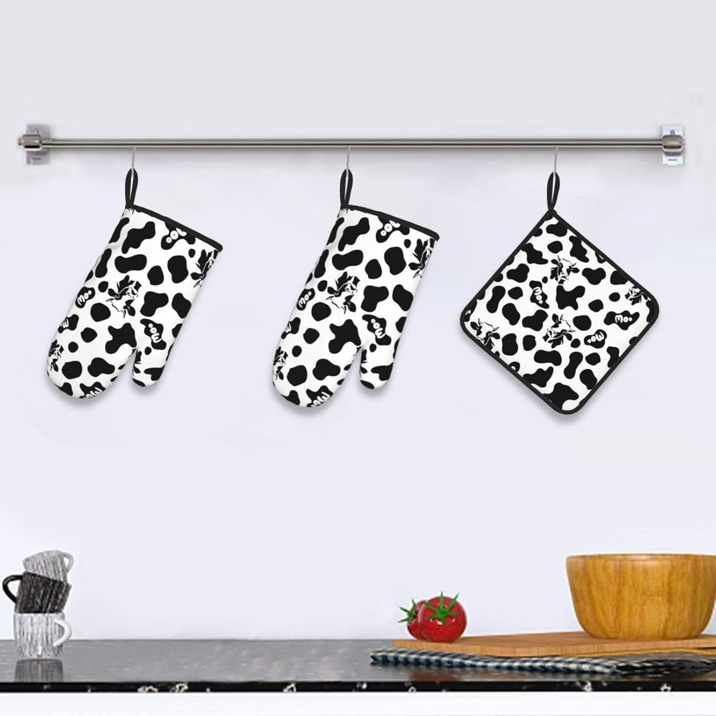 Cow Print Oven Mitts and Pot Holders Sets Heat Resistant for Kitchen BBQ Microwave Baking Grilling Cooks Set of 3 Black White Kitchen Oven Glove