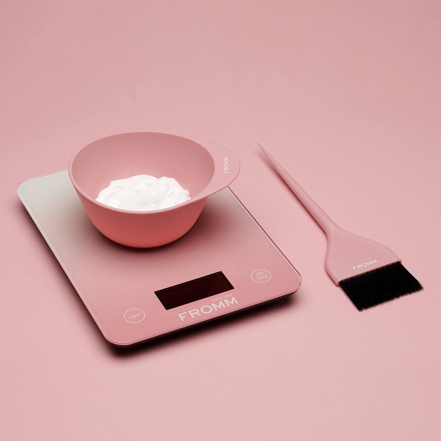 Fromm Color Studio Digital Scale for Measuring Hair Color, Developer, and Lightener, Multi-Purpose Kitchen Scale for Accurate Weighing, Cooking, Baking, Keto, Meal Prep