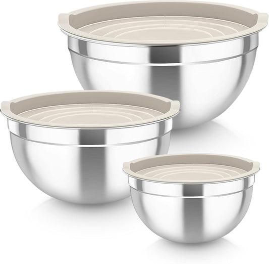 TeamFar Mixing Bowls, Stainless Steel Nesting Salad Bowls with Airtight Lids Set, For Serving/Mixing/Storing, Rust-proof & Heavy Duty, Dishwasher Safe, Set of 3-4.6/3 / 1.5 QT, Khaki