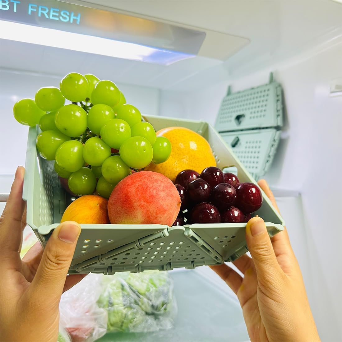 2 Pcs Collapsible Colanders Foldable Strainers - Kitchen & Camping Basket for Fruits, Pasta, Vegetables, Berries - Space Saving, Stackable Storage, Picnic Essentials