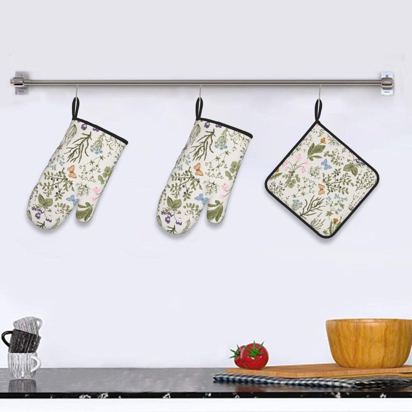 Vintage Floral Oven Mitts and Pot Holders Sets of 3 Cute Botanic Hot Pads Herbs and Wild Flowers Oven Gloves Heat Resistant Washable for Kitchen Cooking Grilling Baking