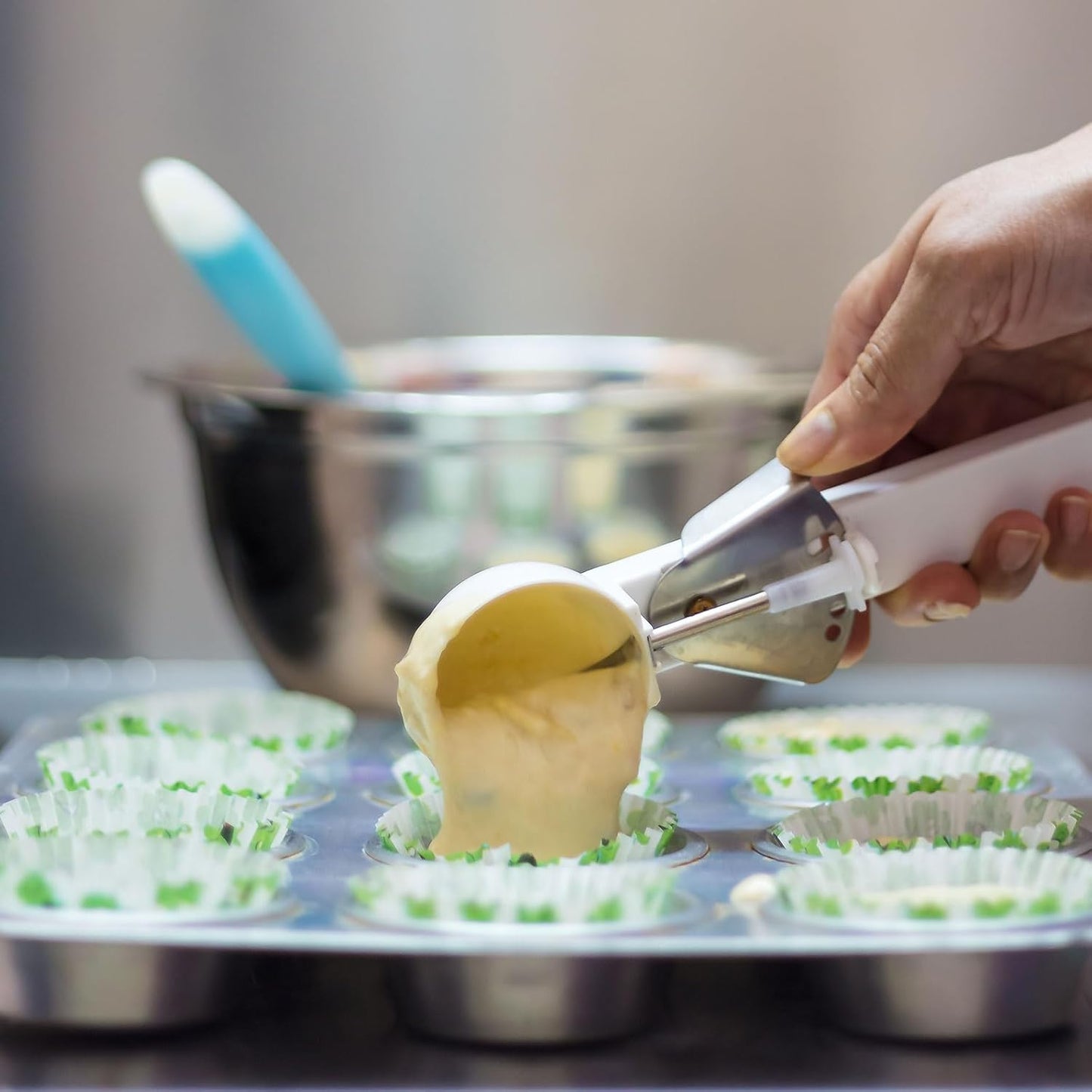 uxcell 2 Pcs Cookie Scoops, Ice Cream Scoop with Trigger for Baking Cookie Dough Rice Pudding Kitchen Gadget, Black