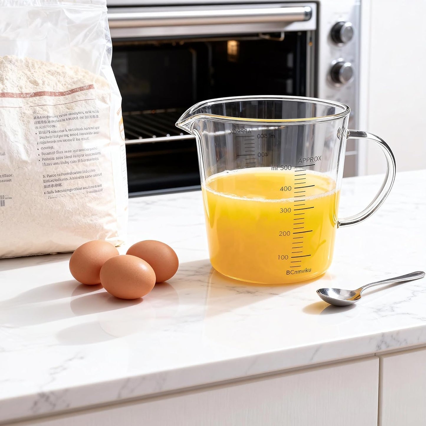 BCnmviku Glass Measuring Cups High Borosilicate [Insulated Handle | V-Shaped Spout]For Prepping Baking and Cooking Preheated Oven Dishwasher Freezer and Microwave Safe (500ml)