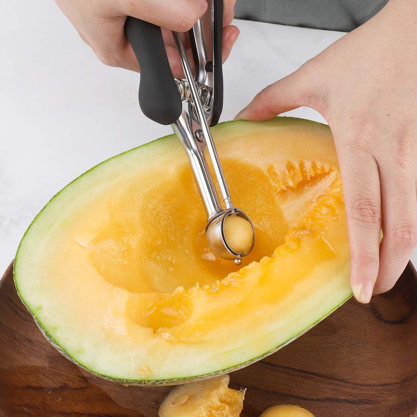 Small Cookie Scoop Set - 2 PCS Include 1 tsp / 1Tbsp Cookie Dough Scoops, Cookies Scoops for Baking, Made of 18/8 Stainless Steel, Good Soft Grips, Quick Trigger Release