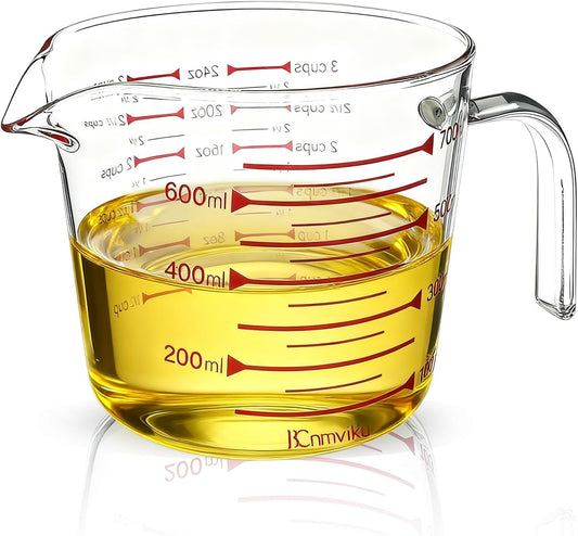 BCnmviku Glass Measuring Cups High Borosilicate [Insulated Handle | V-Shaped Spout]For Prepping Baking and Cooking Preheated Oven Dishwasher Freezer and Microwave Safe (700ml)