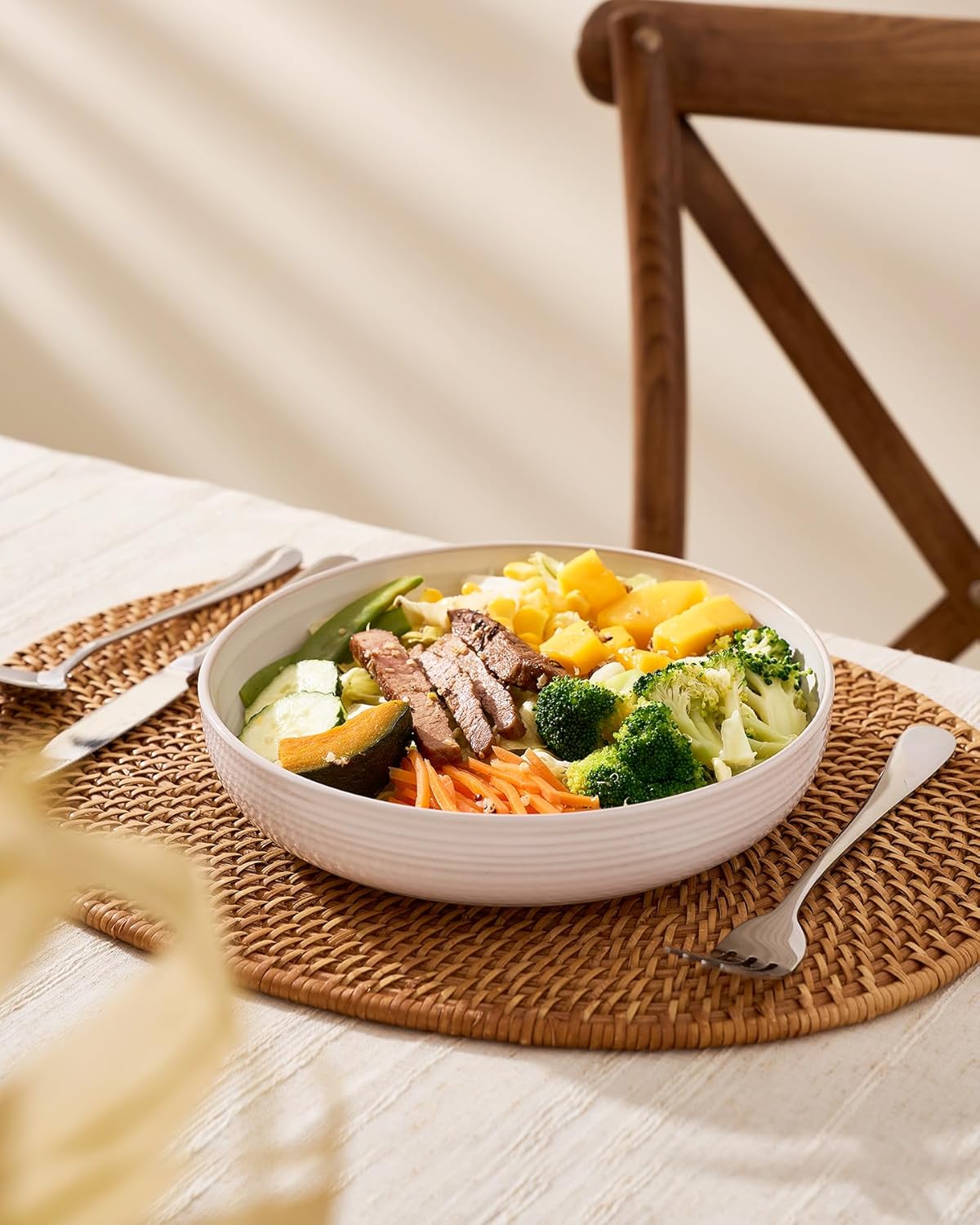 famiware Milkyway 33 oz Bowl Set, Pasta Bowls Set of 4, Salad Bowls, Double Reactive Glaze, Sturdy & Stackable, Ideal for Housewarming, Festivals, White Thread