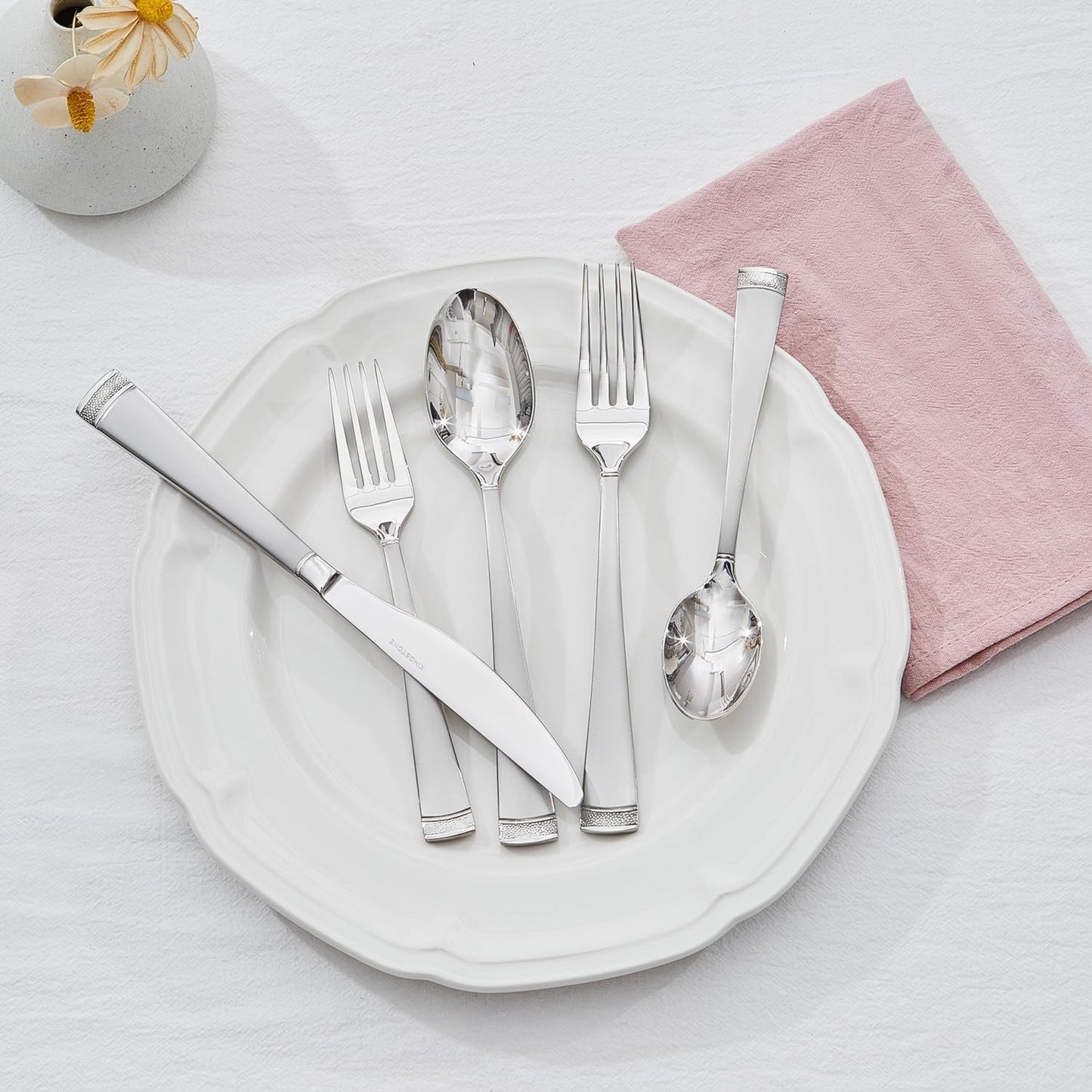 KINGSTONE Silverware Set, 40-Piece Flatware Set for 8, 18/10 Stainless Steel Cutlery Set with Bead Edge, Utensil for Kitchen, Home, Party, Wedding, Mirror Polished, Dishwasher Safe, Featured Gifts