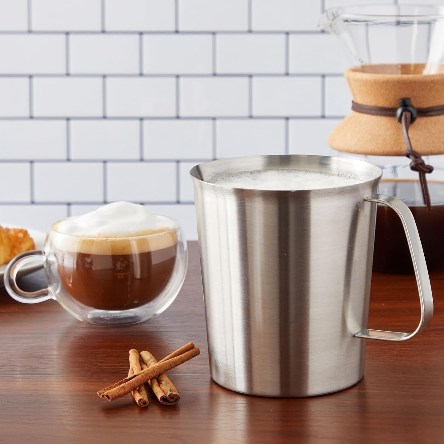 Juvale 4-Stainless Steel Metal Measuring Cups - 32 Oz/1000 mL, With Handle - Stainless Steel Graduated Pitcher with Ounce & Milliliter Markings