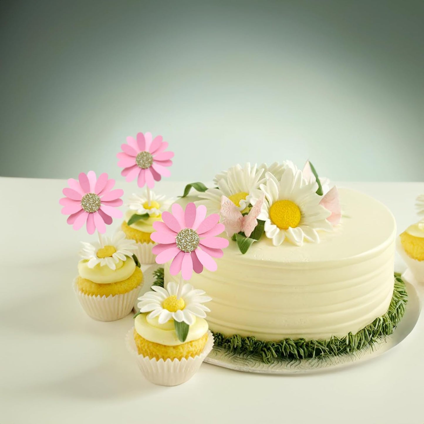 24Pcs Daisy Cupcake Toppers Flower Cake Topper Decorations Daisy Cake Decorations Chrysanthemum Cupcake Toppers Spring Daisy Flower Cake Picks for Birthday Wedding Supplies Light Pink