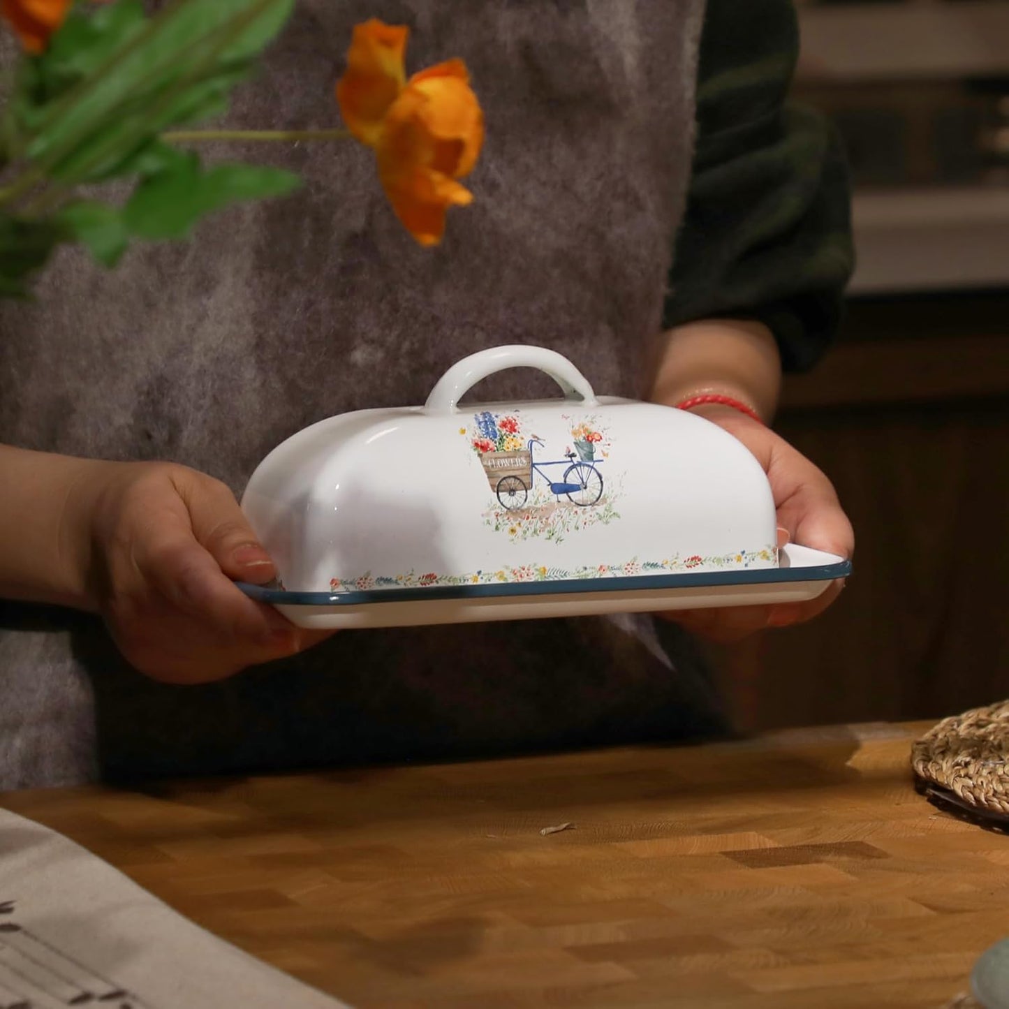Enamel Butter Dish with Lid Vintage Enamelware Butter Keeper with Flower and Bird Patterns Farmhouse Butter Container Butter holder for Countertop Kitchen Decor Blue