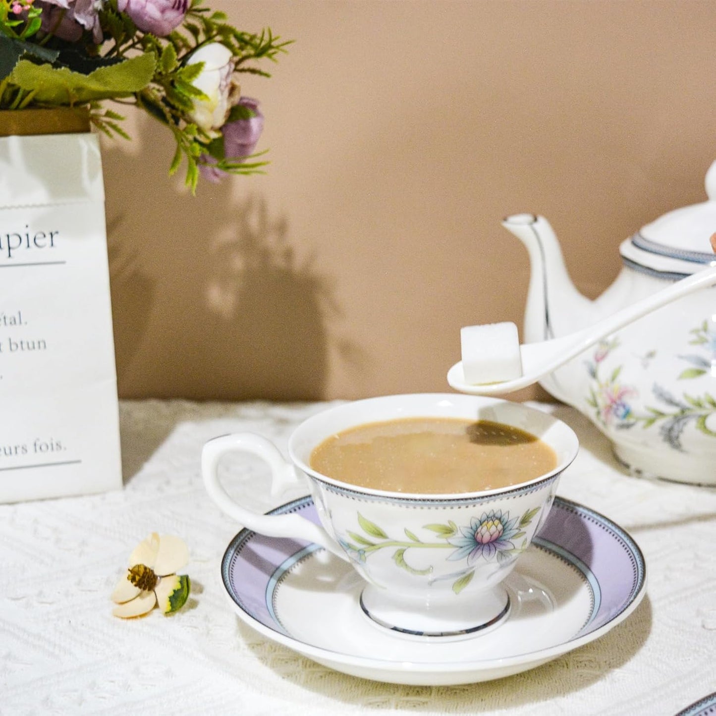 Bone China Tea Set, 21-Pieces Porcelain Tea Set for Adults, Tea Cups And Saucers for 6, with Teapot, Spoons, Sugar Bowl, Creamer Pitcher, Vintage Tea Set for Women Tea Party (Purple)