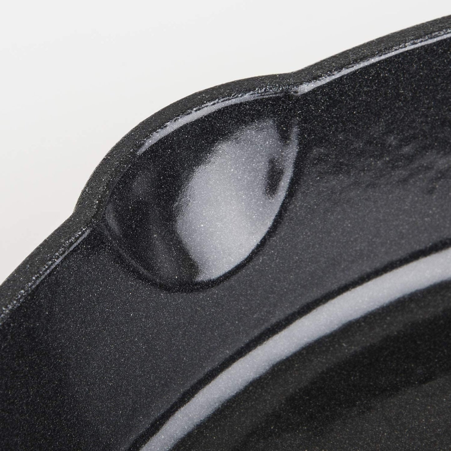 Viking Cast Iron Skillet, 10 Inch Enameled Frying Pan, Kitchen Cookware, Charcoal