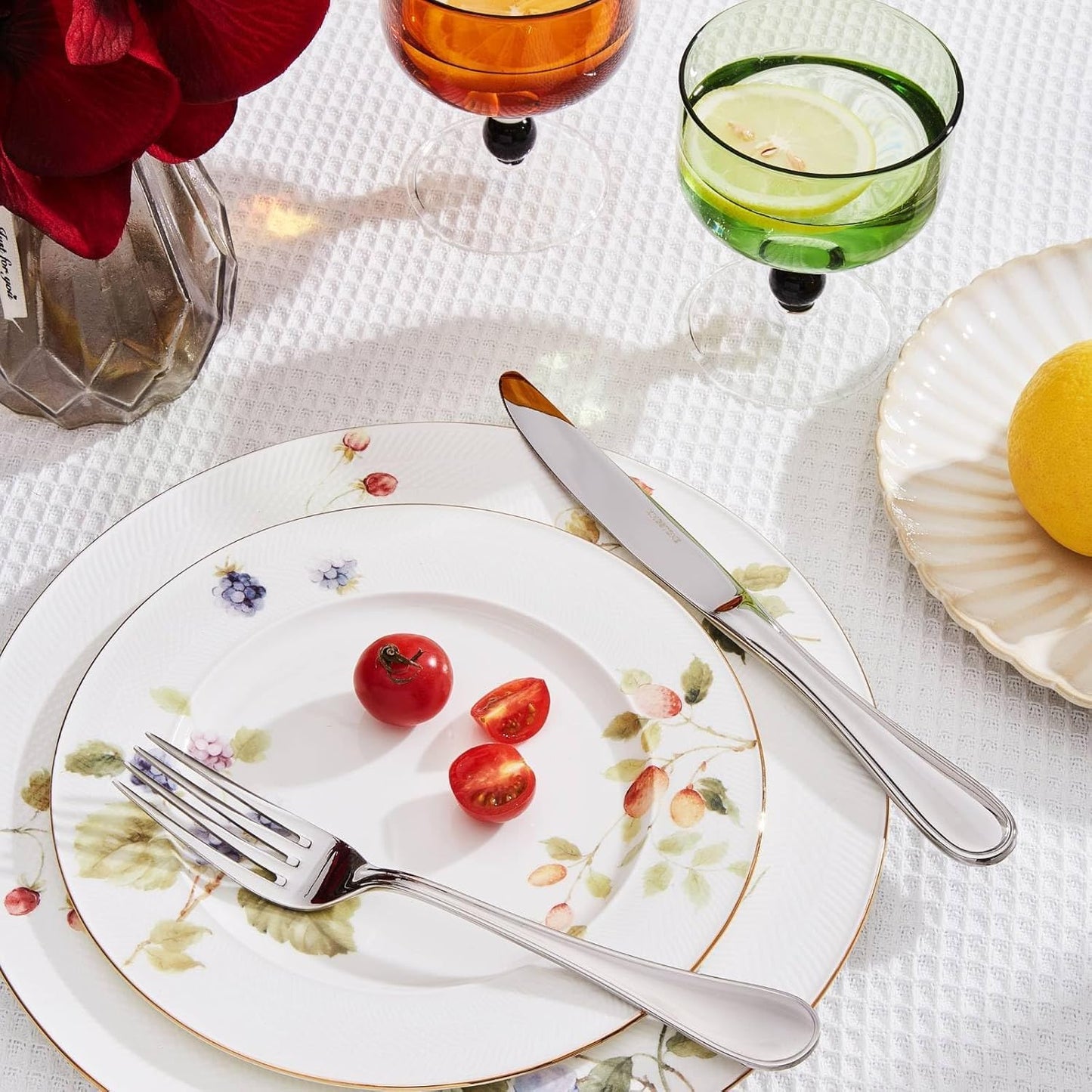 KINGSTONE 48 Piece Teardrop Silverware Set with Steak Knives, 18/10 Stainless Steel Flatware Set for 8, Modern Design Cutlery Set for Home/Hotel/Wedding,Mirror Polished and Dishwasher Safe