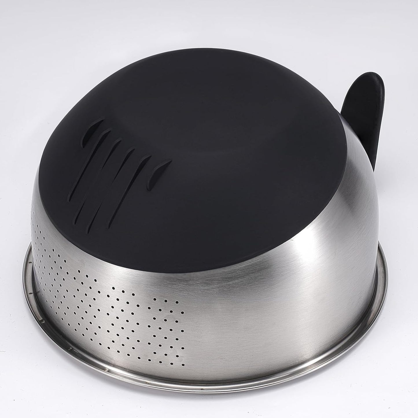 Rice Strainer Bowl Quinoa Washer whit Handle Stainless Steel Colander Versatile Side Drainers for Washing Cleaning Rinsing Fruits, Vegetables, and Beans - Tilting Non-slip Silicone Bottom