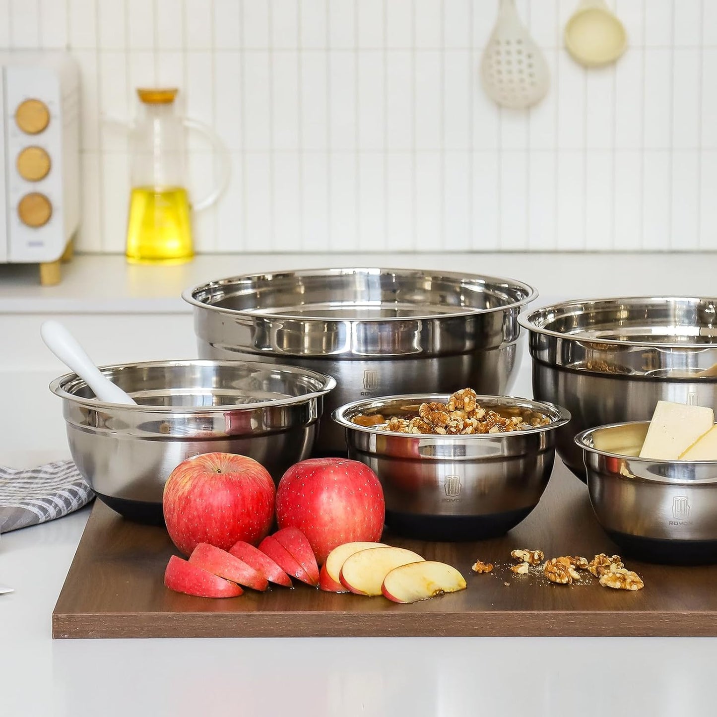 ROYDX Stainless Steel Mixing Bowls With BPA Free Airtight Lids &3 Grater Attachments,Non-Slip Bottoms- 33% Thick Metal Nesting Bowls for Mixing & Serving