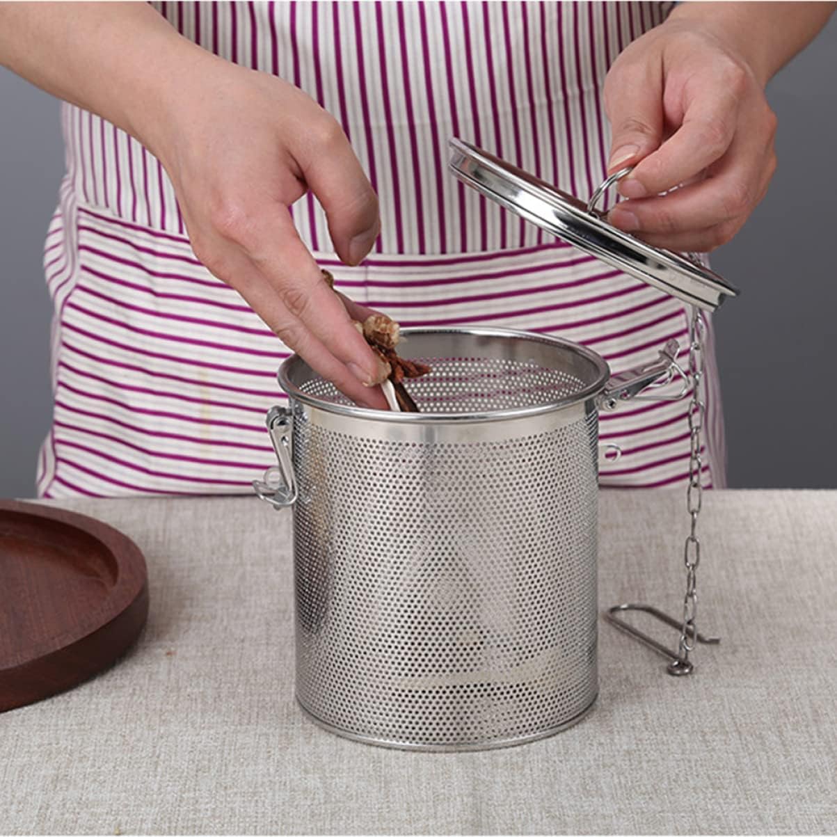 Zerodeko 1pc Soup Seasoning Bag Spice Bag Box Diffuser Tea Ball Filter Mesh Strainer Stainless Steel Brine Basket Strainer Basket Metal Loose Leaves Infusion Set Tea Maker Tea Strainer, Silver