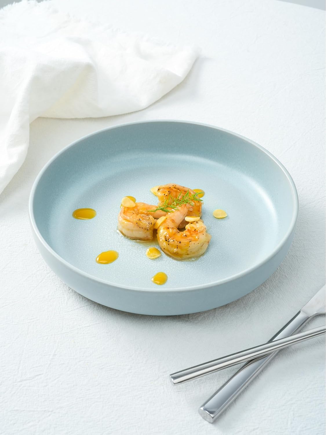 famiware Milkyway Pasta Bowls Set of 4, 8.5" Large Salad Bowls, Double Reactive Glaze, Sturdy & Stackable, Ideal for Housewarming, Festivals, Light Blue