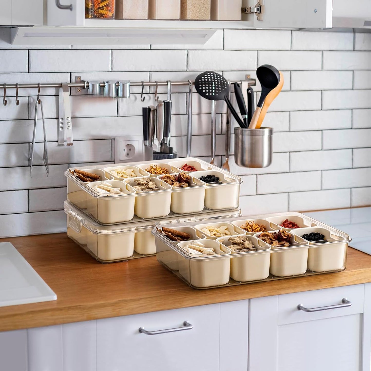 Snack Box Container, Dishwasher Safe Fruit Storage Containers, Divided Serving Tray with Lid for Veggie, Candy and Nuts, Snackle Charcuterie Boxes for Kids, Adults Travel, Party and Picnic (2 Pack)