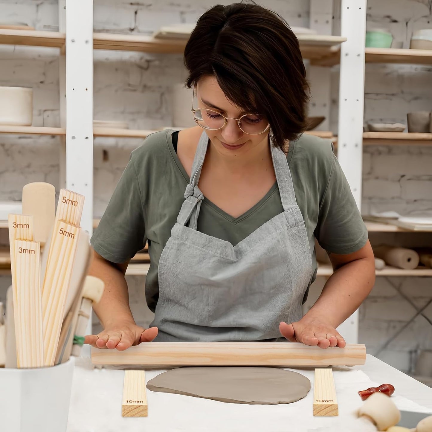 11 Pcs Pottery Rolling Pin Set, 5 Size Pottery Teaching Rolling Mud Stick Guide and Wooden Clay Roller, Pottery Tools for Precise Polymer Clay Thickness Measurement, Clay Tools Gifts Craft