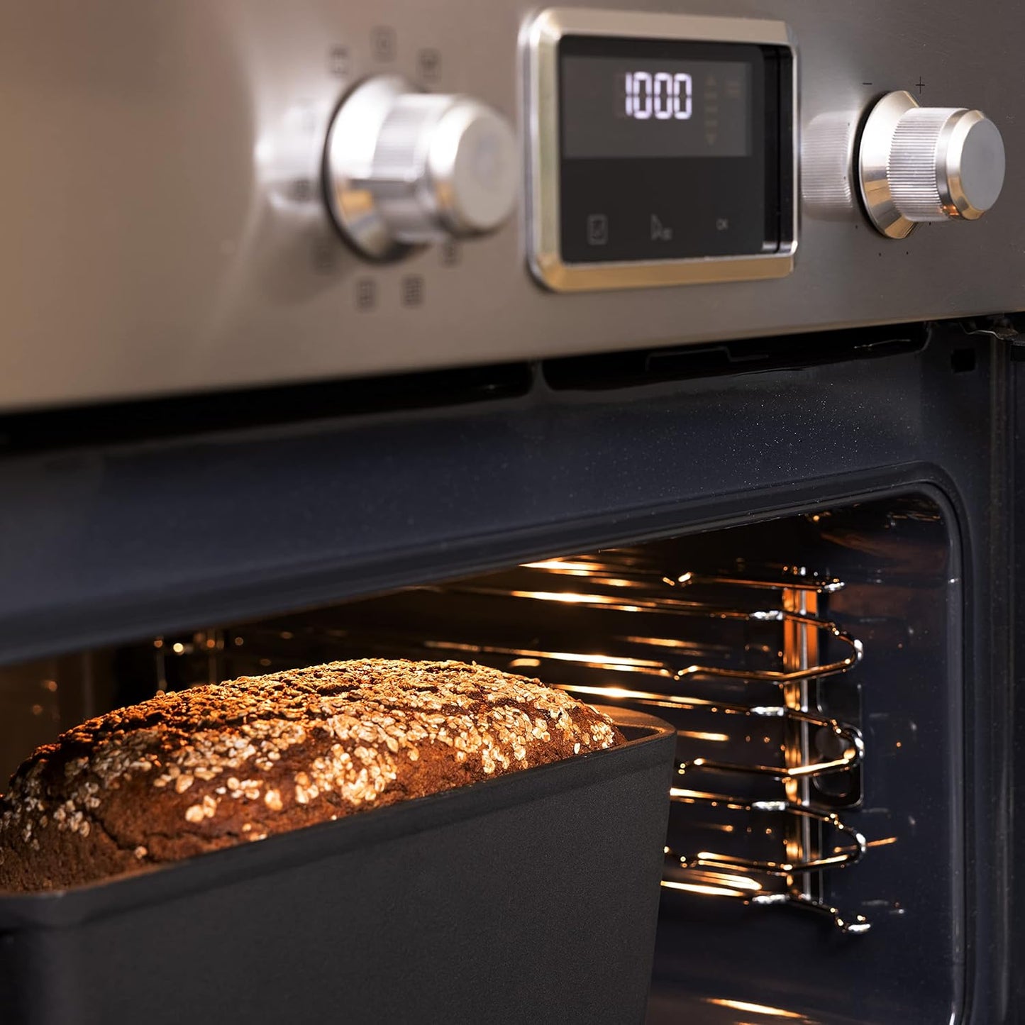 Navaris Long Bread Pan - Cast Iron Bread Loaf Pan with Lid for Homemade Sourdough Baking - 2 in 1 Cast Iron Loaf Pans - Covered Sour Dough Sandwich Baker - Dutch Oven Bakeware Set