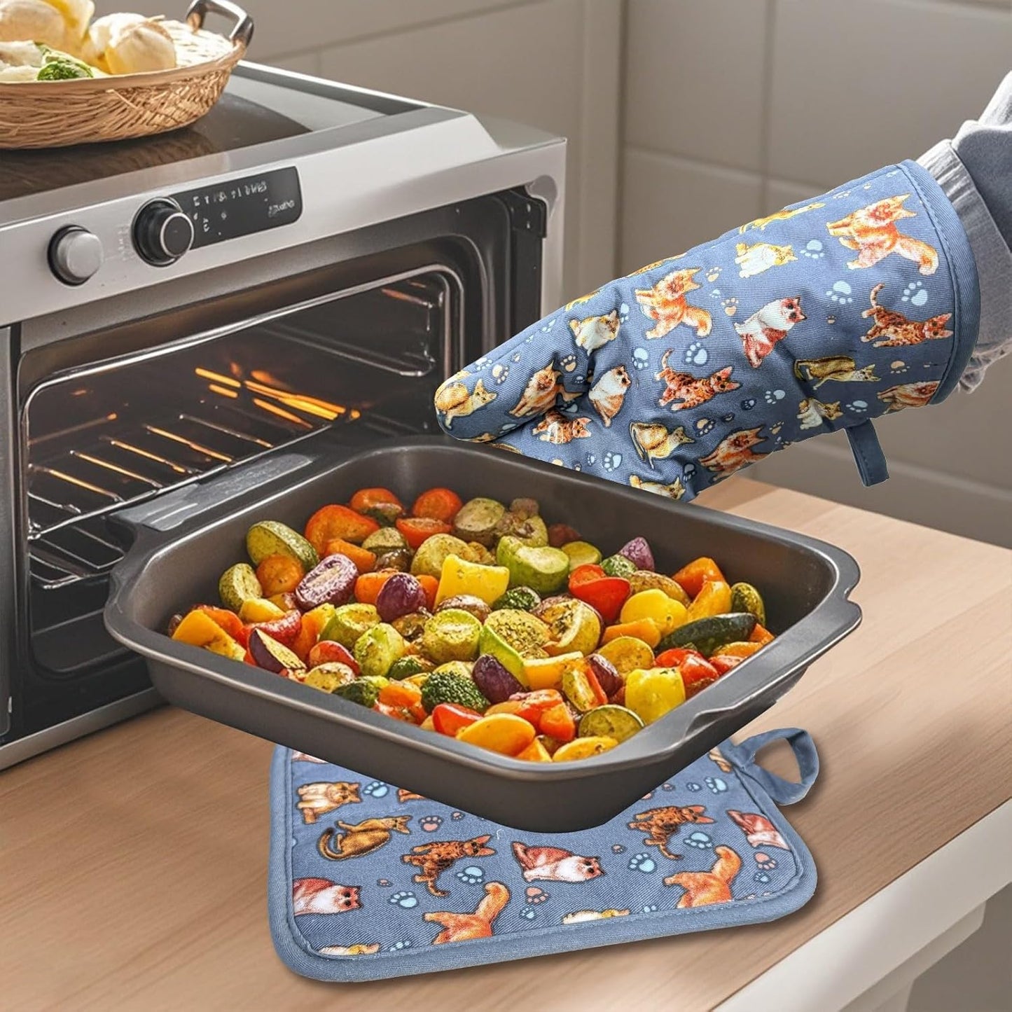 Oven Mitts Gloves 1 Pair Heat Resistant 480 ℉ Non Slip Clear Silicone Printed Cat Comfortable Cotton Lining Kitchen Men Cooking Barbecue Machine Washable (Cat, Blue Mitts)