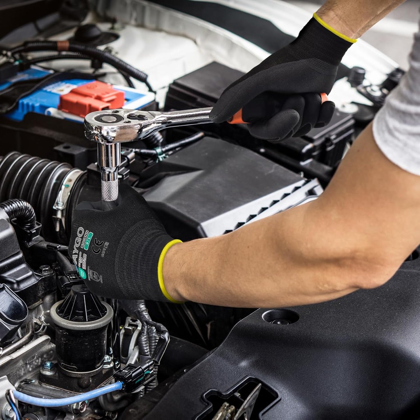 KAYGO Safety Work Gloves MicroFoam Nitrile Coated, 12 Pairs KG18NB,Seamless Knit Nylon Glove with full fingers Touchscreen, Ideal for Automotive,Warehouse,Construction (XL, Black)