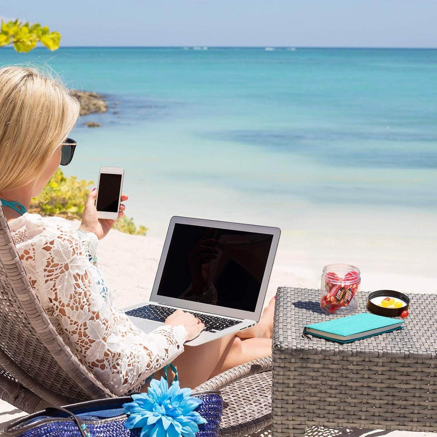 6 Pack 6 oz Plastic Jars Refillable Containers with Lids Wide-mouth Leakproof Reusable Round Empty Jars for Travel Cosmetic Dry Food Spice Cookie Candy Home Kitchen Organizing (Clear)