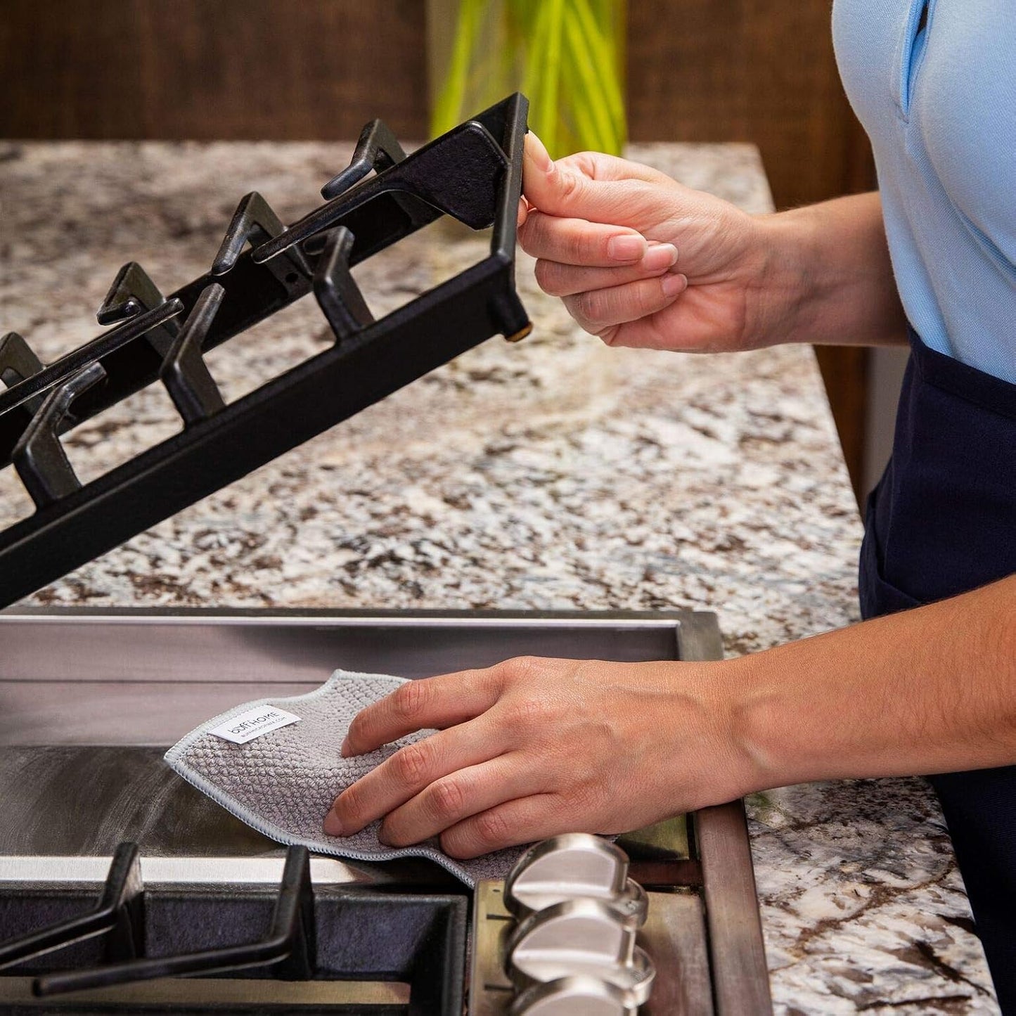 Microfiber Dish Cloths | Scrubs & Cleans: Dishes, Sinks, Counters, Stove Tops | Easy Rinsing | Machine Washable | 6 Pack (Size 4 x 6 inches)