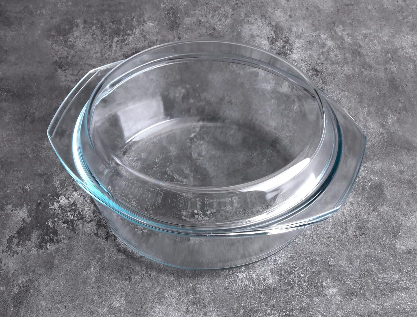 Round Tempered Glass Casserole Dish with Lid, Glass Casserole Baking Dish for Oven, Freezer and Dishwasher Safe - 2.5QT