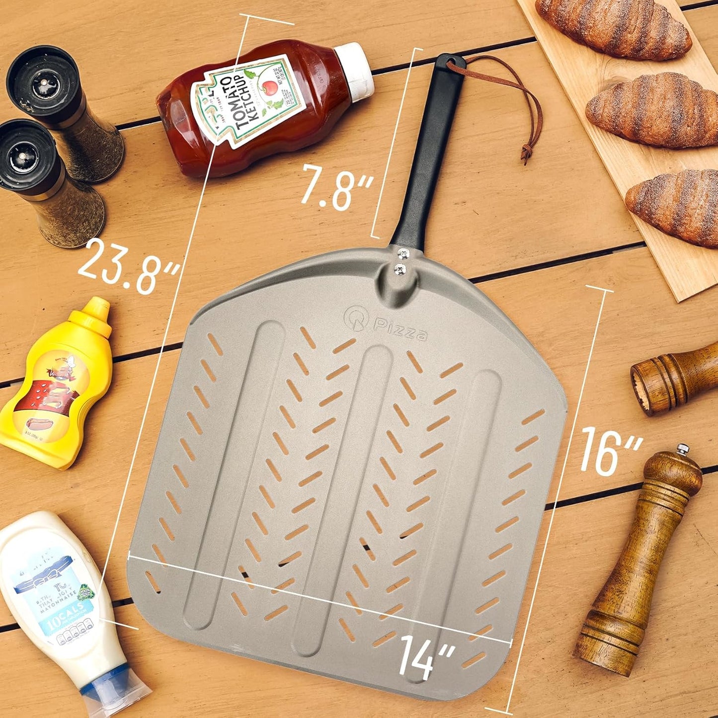 Q Pizza Perforated Pizza Peel 14", Non-stick Pizza Turning Paddle Pizza Oven Accessory, Extra Large Metal Pizza Spatula for Grill Oven Baking Bread Pastry Dough Pie Cake, Aluminium PT204