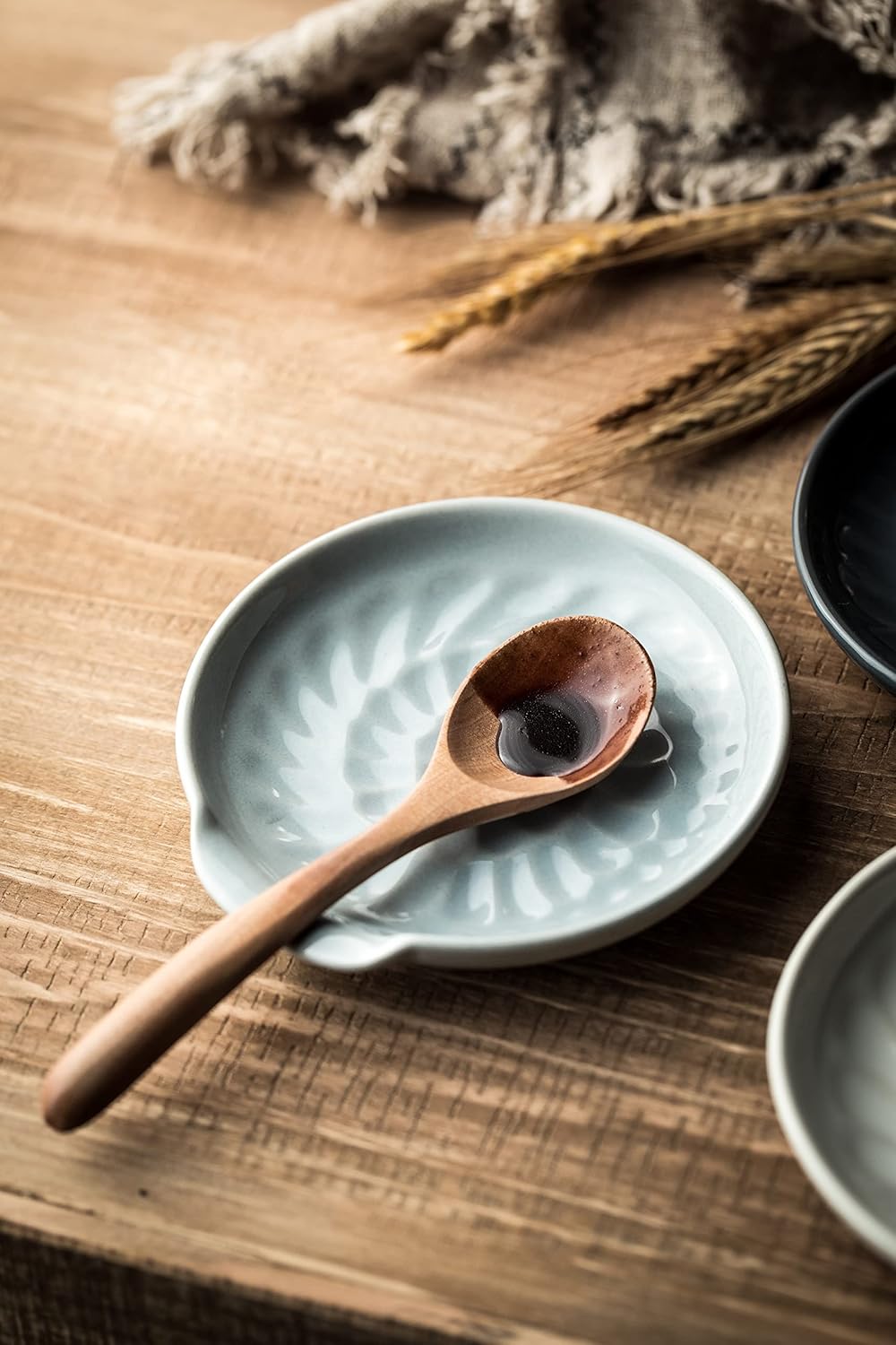 Ceramic Spoon Rest, Kitchen Spoon Holder for Stove Top, Cooking Utensil Rest - Modern Farmhouse Kitchen Decor Large Utensil Holder for Ladles Tongs Spatula - Gray