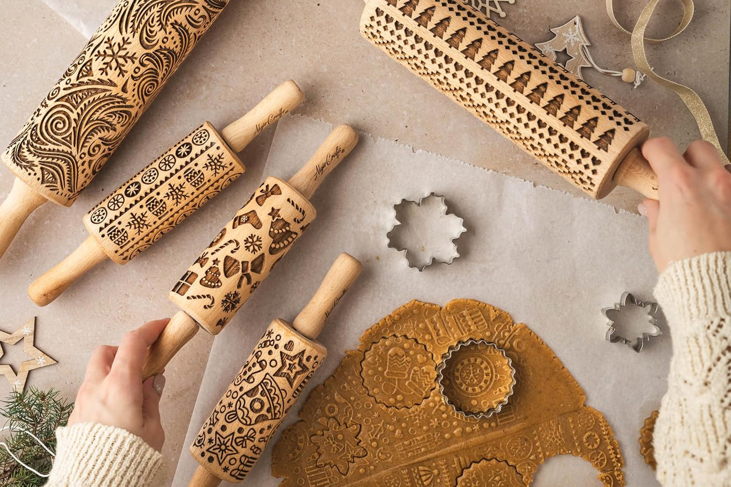 SCANDINAVIAN CHRISTMAS Embossing Rolling Pin Embossing Rolling Pin With Christmas Tree Deer Heart Gingerbread Cookies