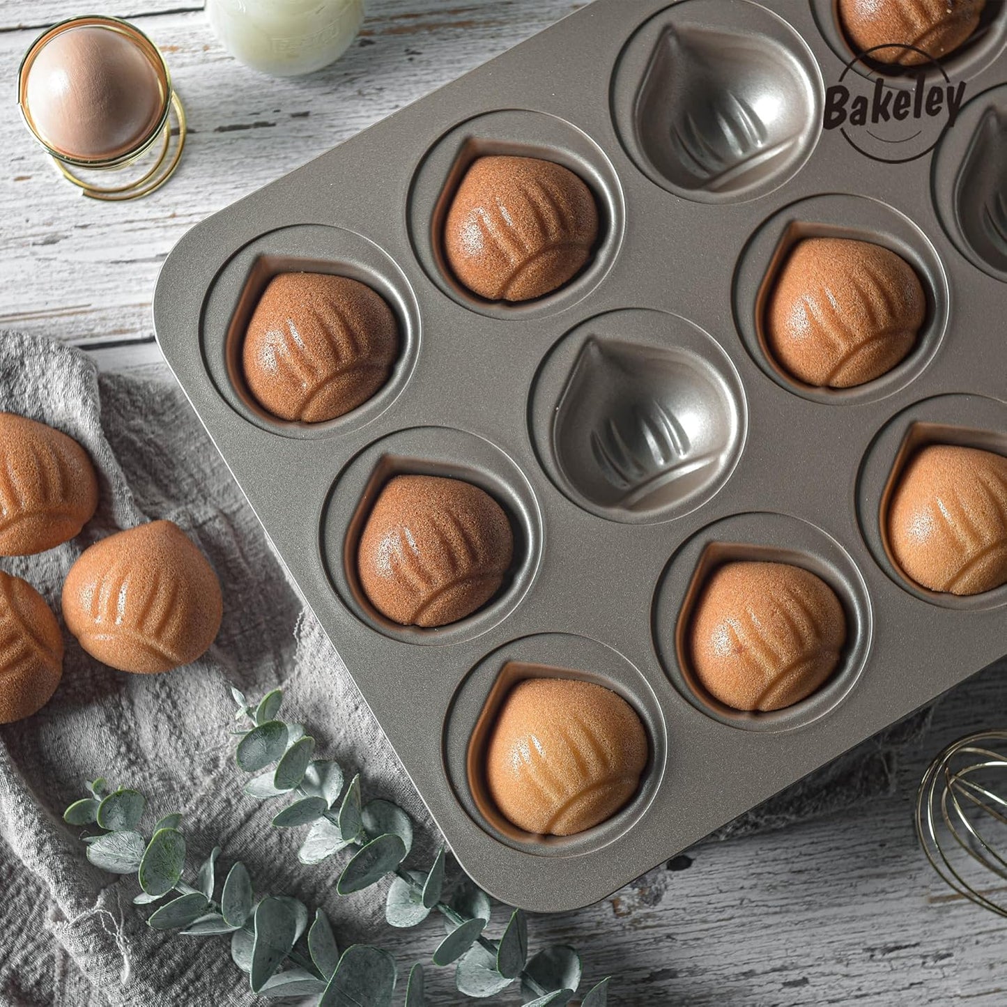 Muffin Cake Pan, Non-Stick 12-Cavity Chestnut-Shaped Bakeware for Oven Baking (Champagne Gold)