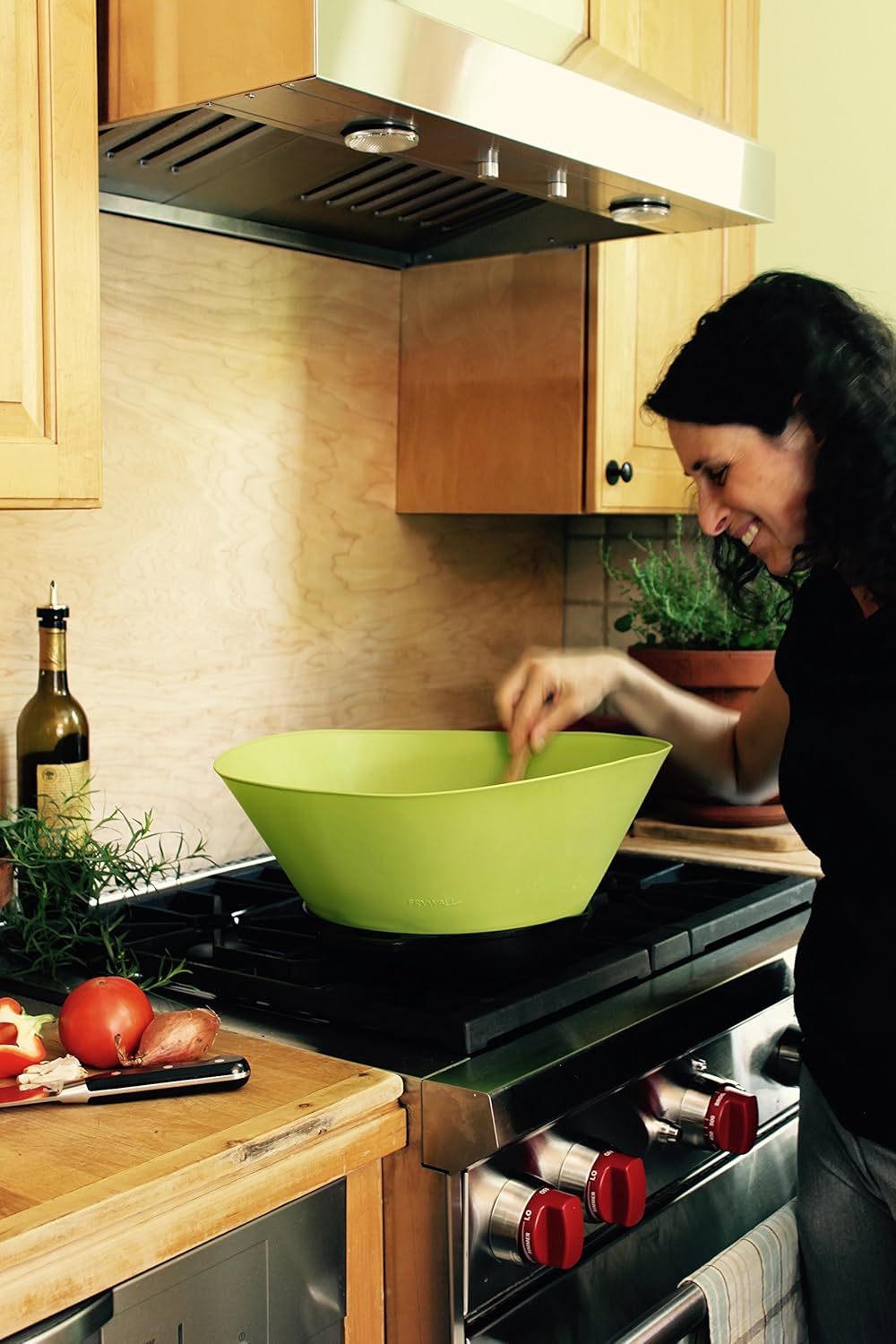 Frywall Splatter Screen Alternative 10" - Stops Grease Splatter Without Trapping steam - Continuous Access - Dishwasher Safe - Compact Storage (Orange)