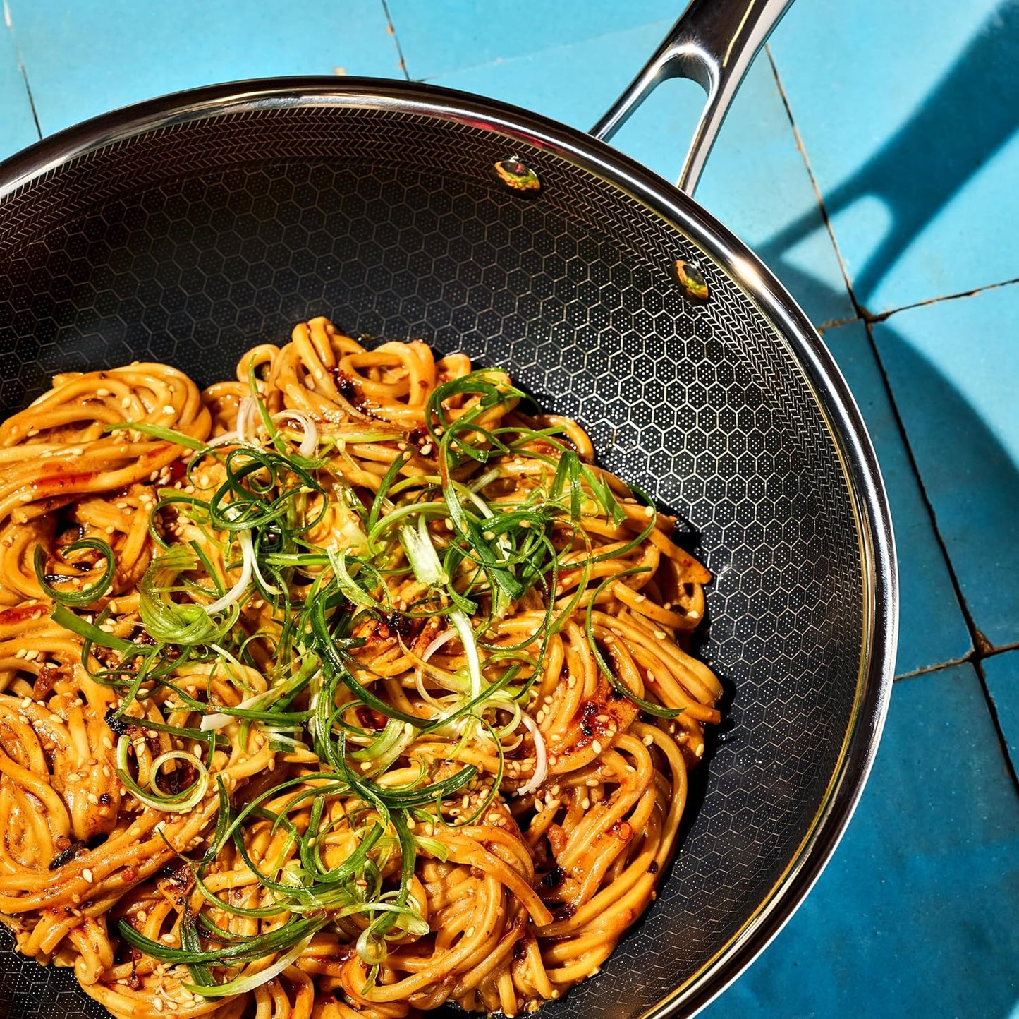 HexClad Hybrid Nonstick 10-Inch Wok, Stay-Cool Handle, Dishwasher-Friendly, Oven-Safe Up to 900°F, Induction Ready, Compatible with All Cooktops