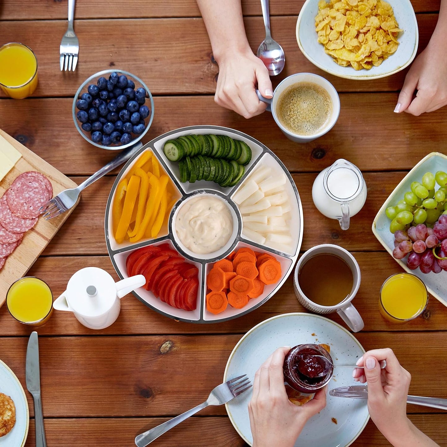 Plasticpro 6 Sectional Round Plastic Serving Tray/Platters White & Silver Pack of 4