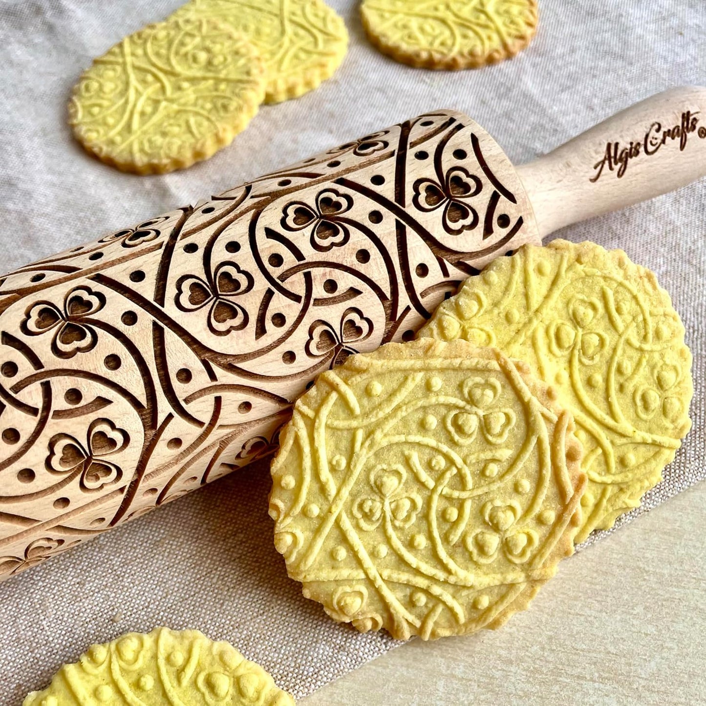 IRISH CLOVER KNOT Embossing Rolling Pin. Dough Roller with Shamrock Pattern for Homemade Cookies and Pottery by Algis Crafts