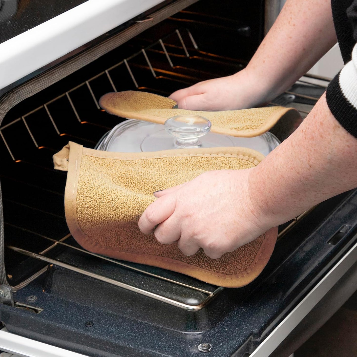 RITZ Terry Potholder & Hot Pad: Unparalleled Heat Resistant, Durable 100% Cotton – Ergonomically Designed for Optimal Grip – Easy-Care Machine Washable – 4-Pack, Straw