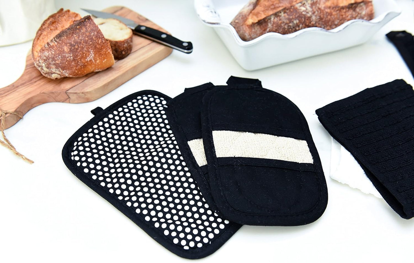 Ritz Premium Pot Holders & Heating Pads (4-Pack), 8.5" x 5.5", Heat Resistant, 100% Cotton Terry-Looped Pocket, for Kitchen and Barbeque, Black